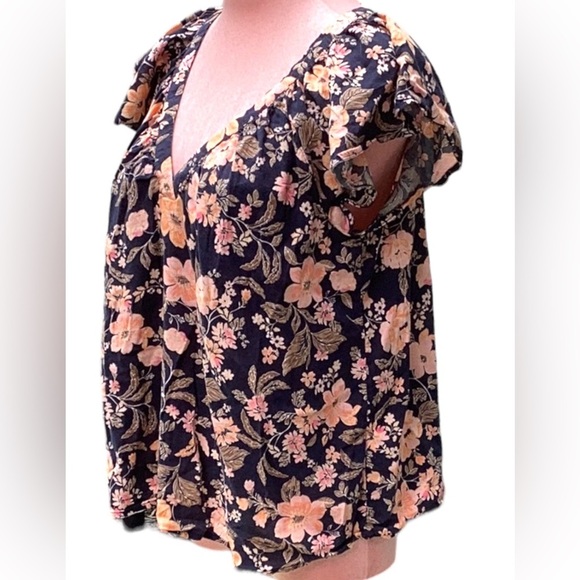 OLD NAVY WOMENS TOPS MEDIUM - Picture 5 of 13